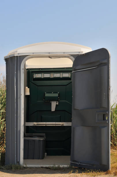 Best Luxury portable toilet rental  in Dakota Dunes, SD